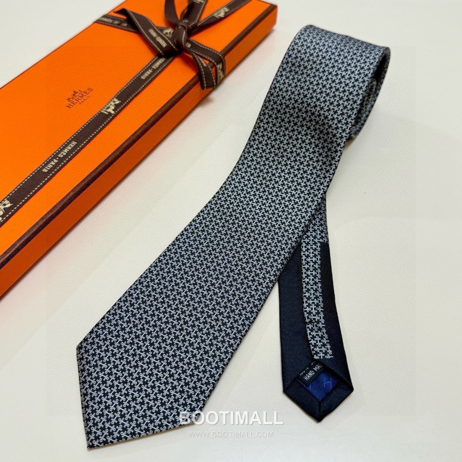 Hermès Printed Silk Tie Hermès 에르메스 프린트 실크 넥타이 148cm 36