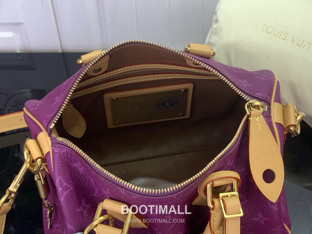 Louis Vuitton Speedy P9 Bandoulière m28383 루이비통 스피디 P9 반둘리에 25 모노그램 카프스킨 25cm 17