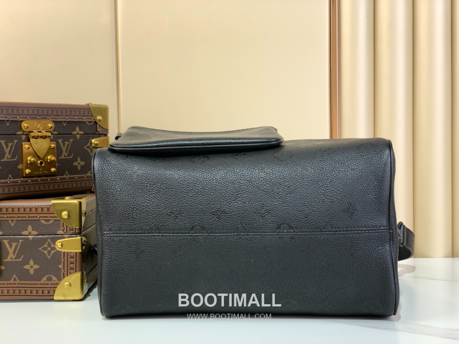 Louis Vuitton Speedy Bandoulière M13904 루이비통 스피디 P9 반둘리에 노그램 레더 토트백 30cm 11