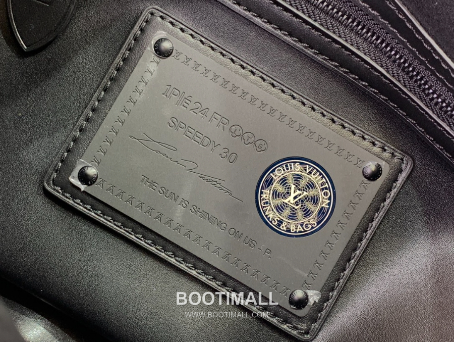 Louis Vuitton Speedy Bandoulière M13904 루이비통 스피디 P9 반둘리에 노그램 레더 토트백 30cm 16