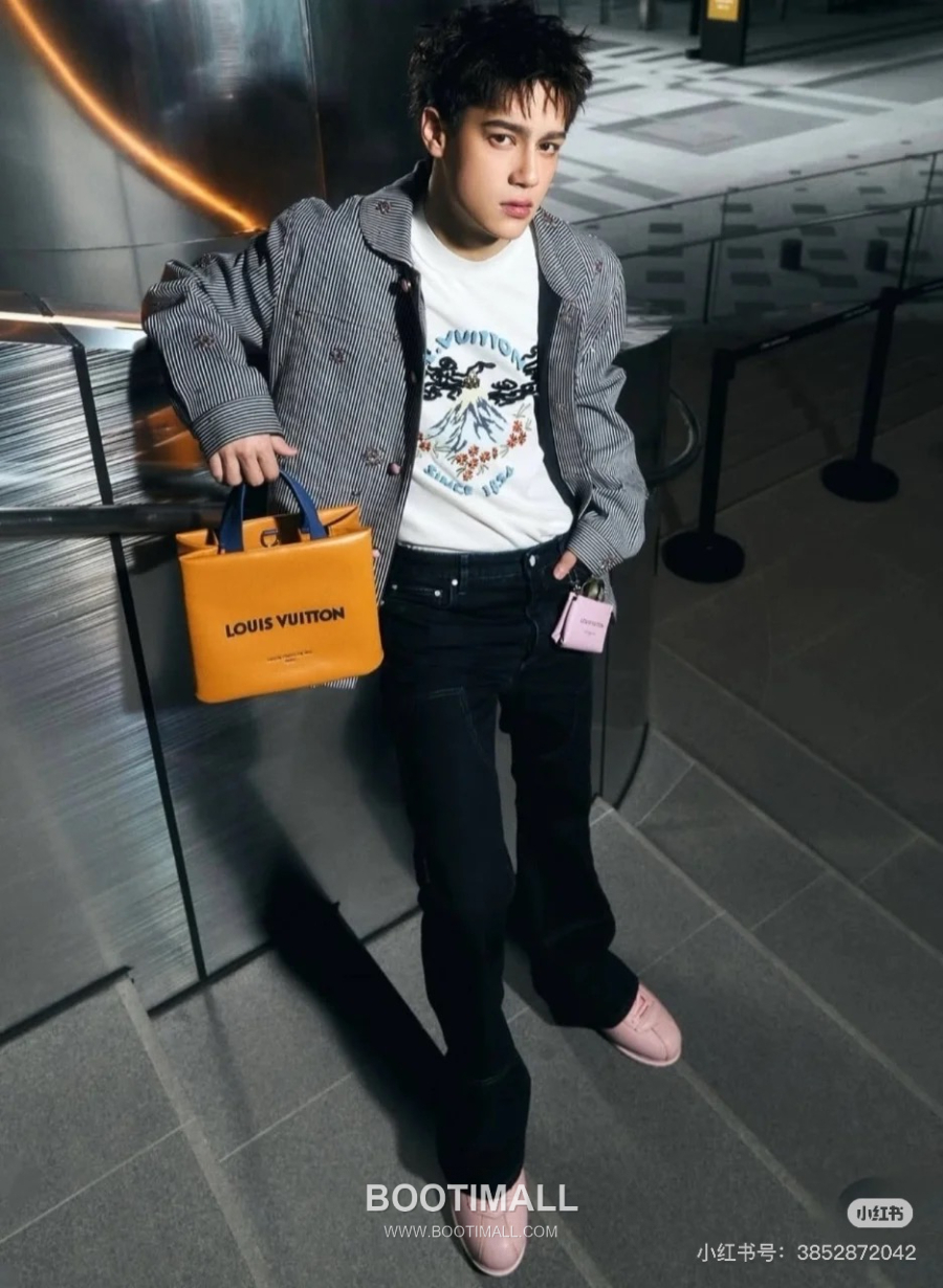 Louis Vuitton LV Packaging Shopper Tote M15237 루이비통 LV 패키징 쇼퍼 토트백 40cm 3