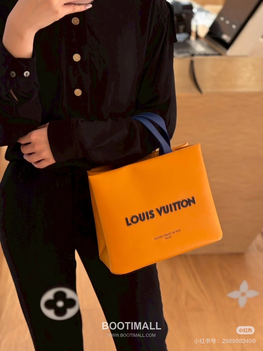 Louis Vuitton LV Packaging Shopper Tote M15237 루이비통 LV 패키징 쇼퍼 토트백 40cm 4
