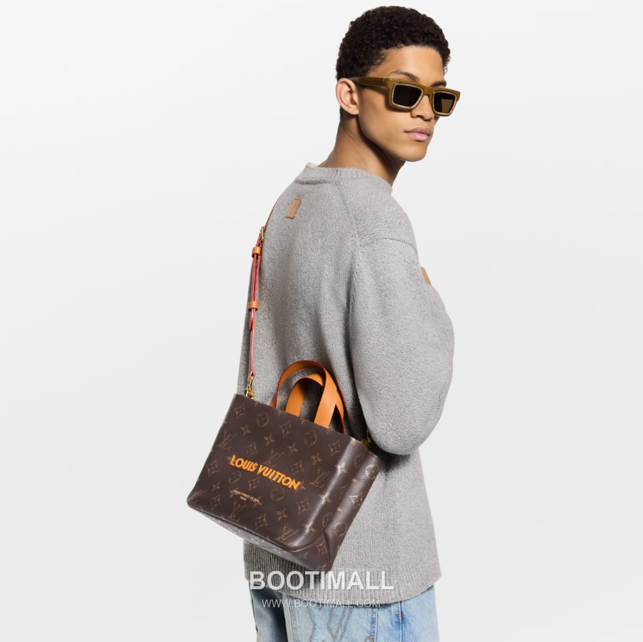 Louis Vuitton Packaging Tote M13928 루이비통 LV 패키징 쇼퍼 토트 스몰 모노그램 캔버스 26cm 1