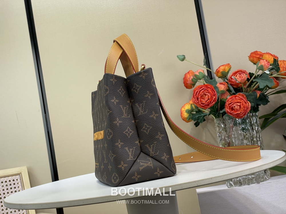 Louis Vuitton Packaging Tote M13928 루이비통 LV 패키징 쇼퍼 토트 스몰 모노그램 캔버스 26cm 3