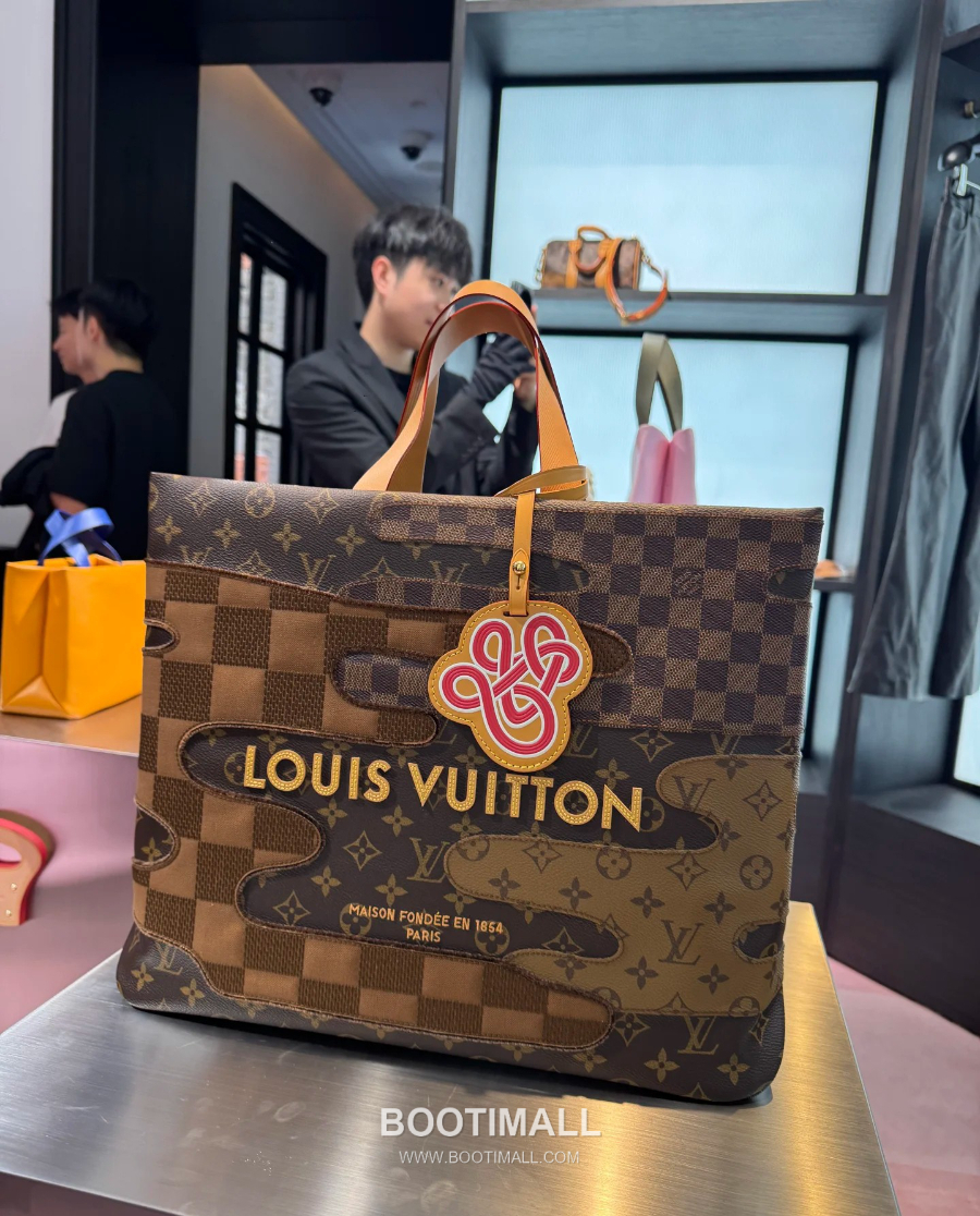 Louis Vuitton Shopper Tote Boro Patchwork M15274 루이비통 쇼퍼 토트 보로 패치워크 모노그램 캔버스 40cm 9