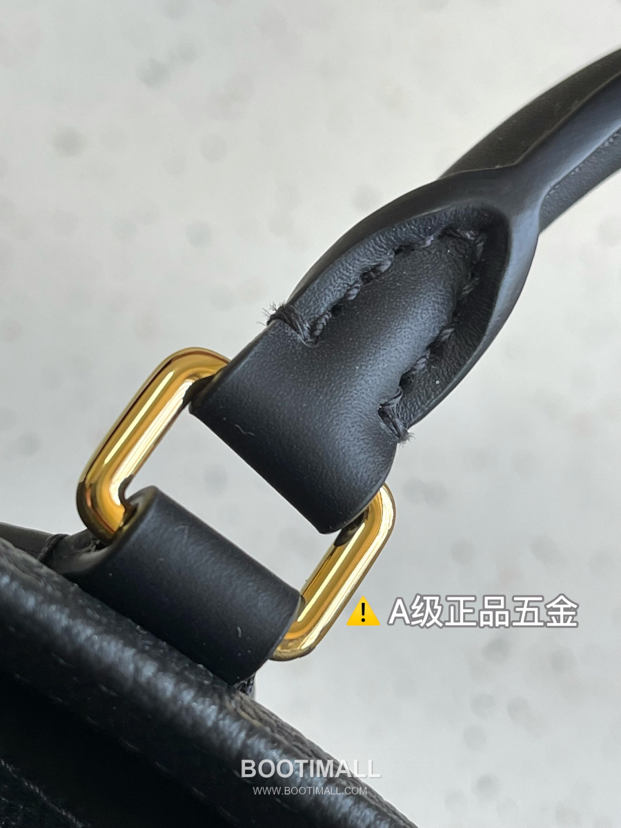 Louis Vuitton OnTheGo East West M23640 루이비통 온더고 이스트 웨스트 모노그램 앙프렝뜨 레더 토트백 25cm 10