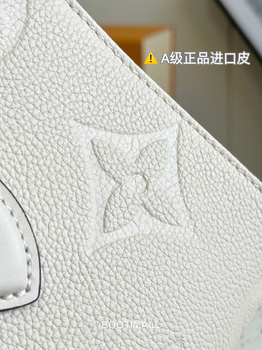 Louis Vuitton OnTheGo East West M23698 루이비통 온더고 이스트 웨스트 모노그램 앙프렝뜨 레더 토트백 25cm 19