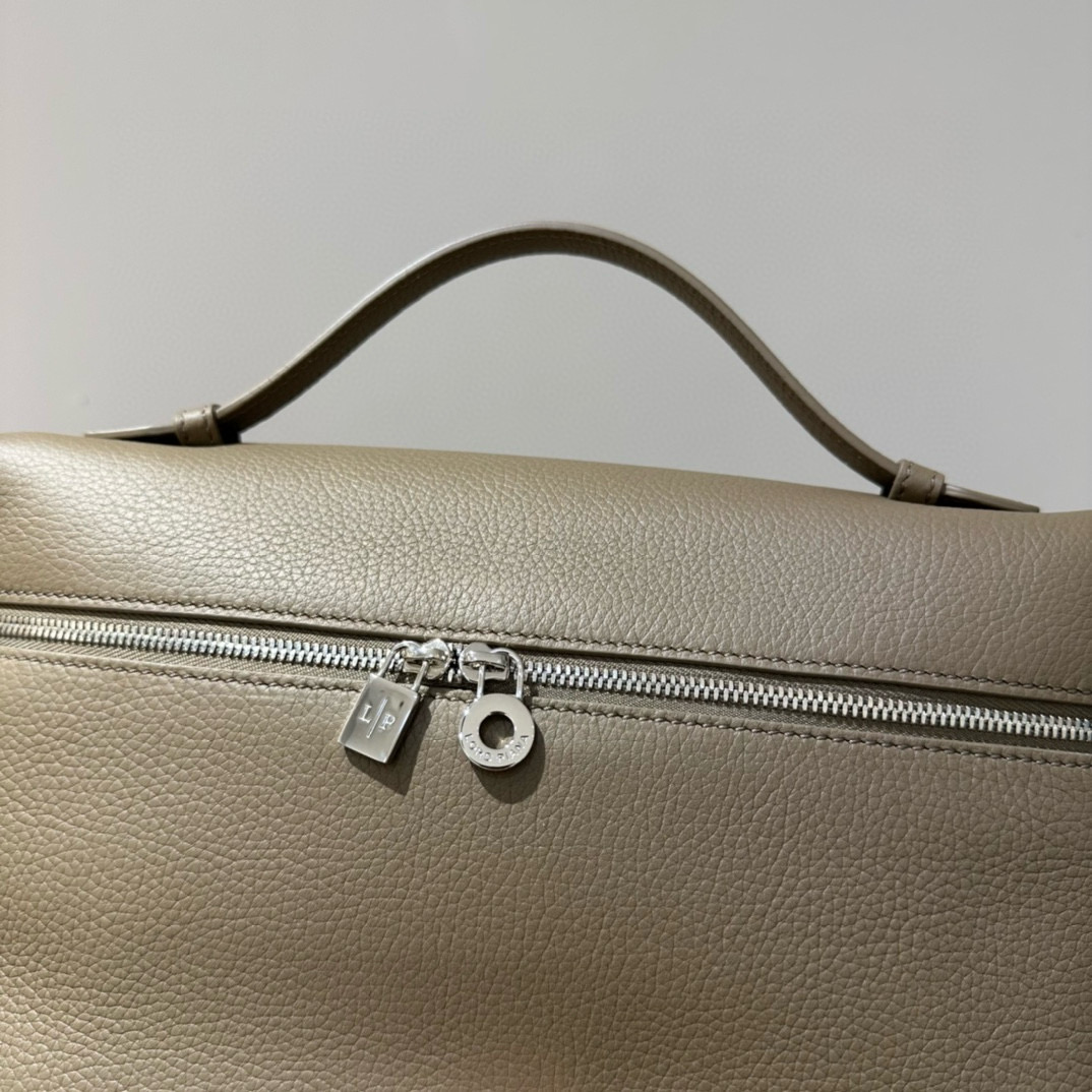 Loro Piana 로로피아나 로로 피아나 L27 엑스트라 포켓 라이트 베이지 크로스백 8