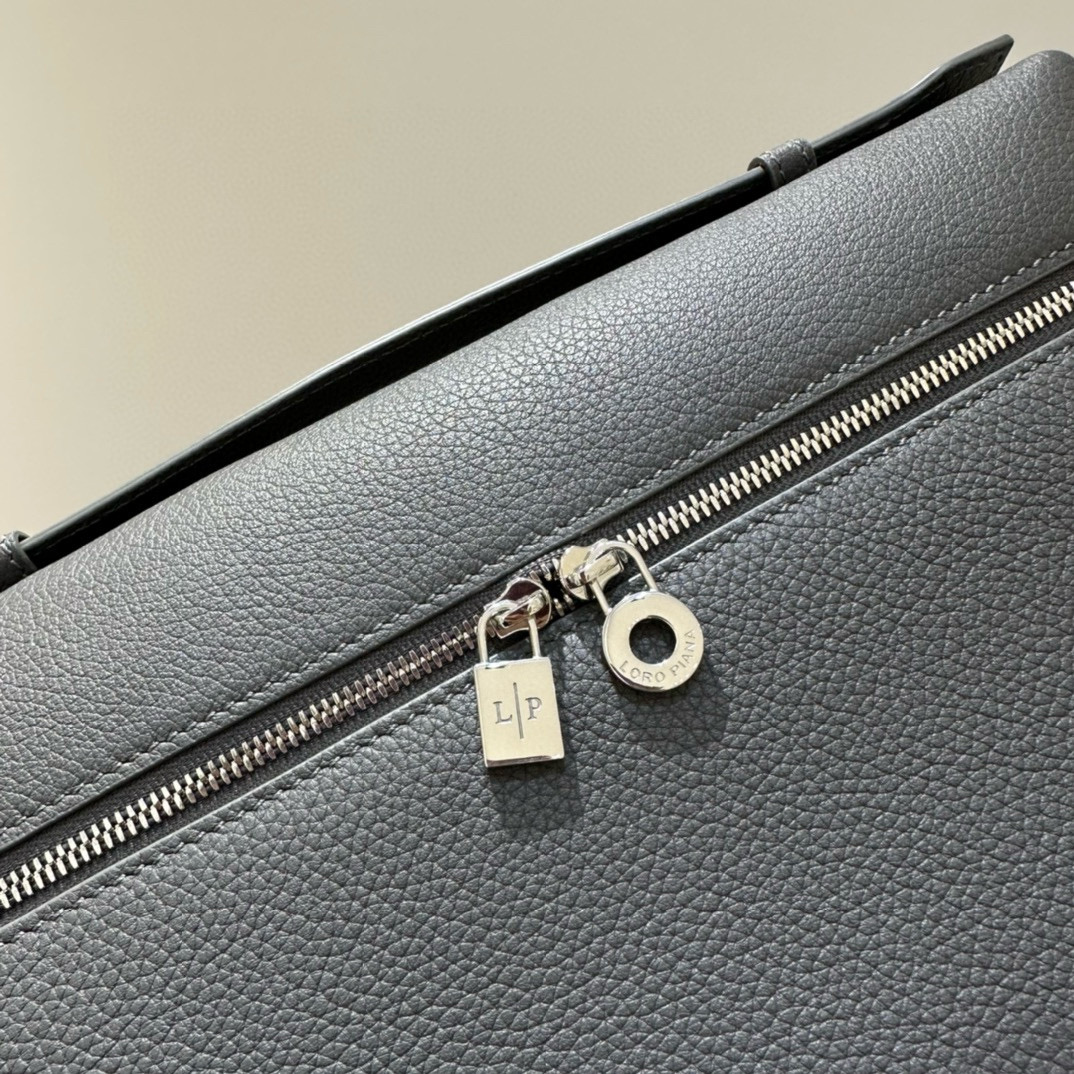 Loro Piana 로로피아나 로로 피아나 L27 엑스트라 포켓 라이트 베이지 크로스백 8