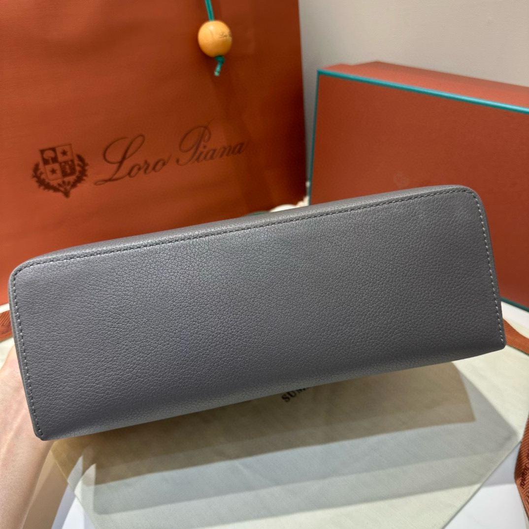 Loro Piana 로로피아나 로로 피아나 L27 엑스트라 포켓 라이트 베이지 크로스백 9