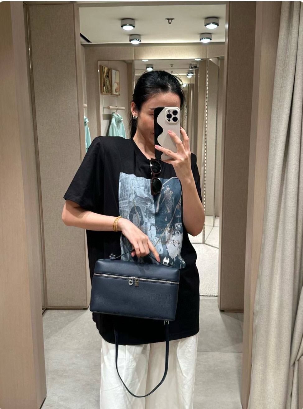 Loro Piana 로로피아나 로로 피아나 L27 엑스트라 포켓 라이트 베이지 크로스백 2