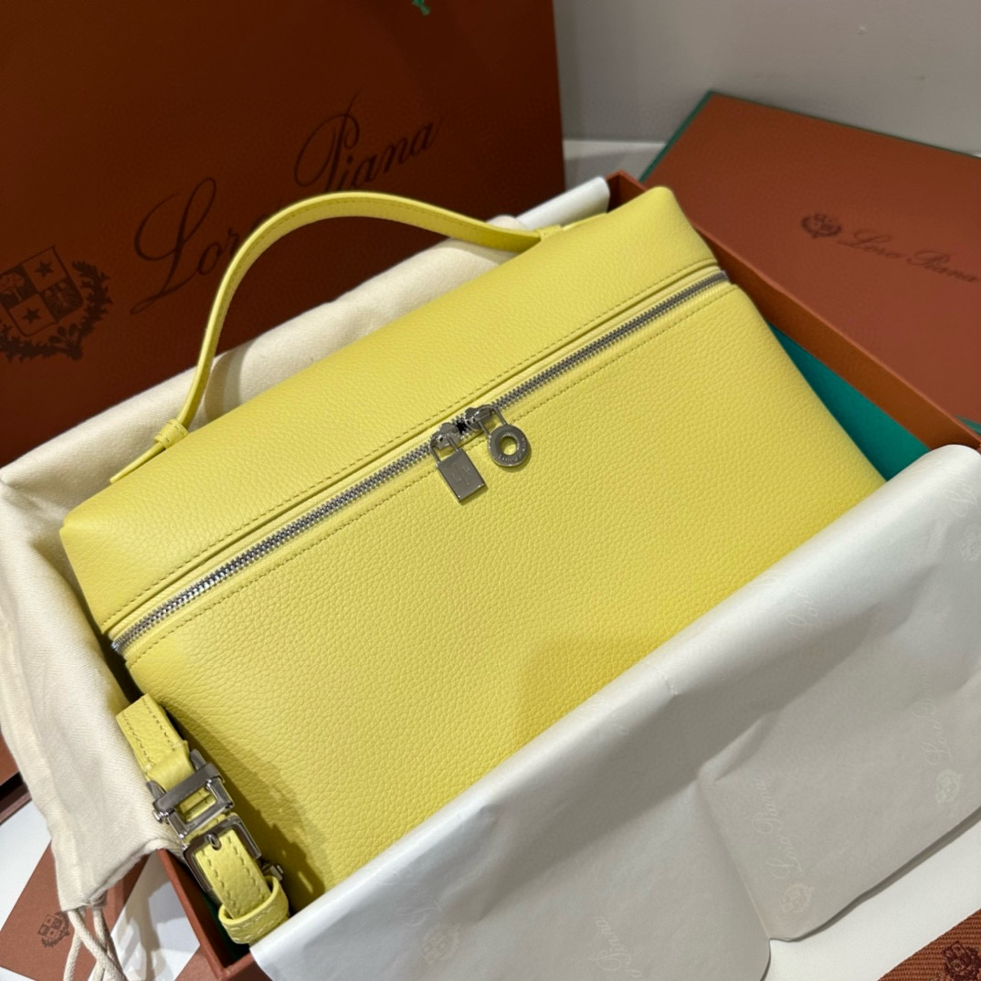 Loro Piana 로로피아나 로로 피아나 L27 엑스트라 포켓 라이트 베이지 크로스백 2