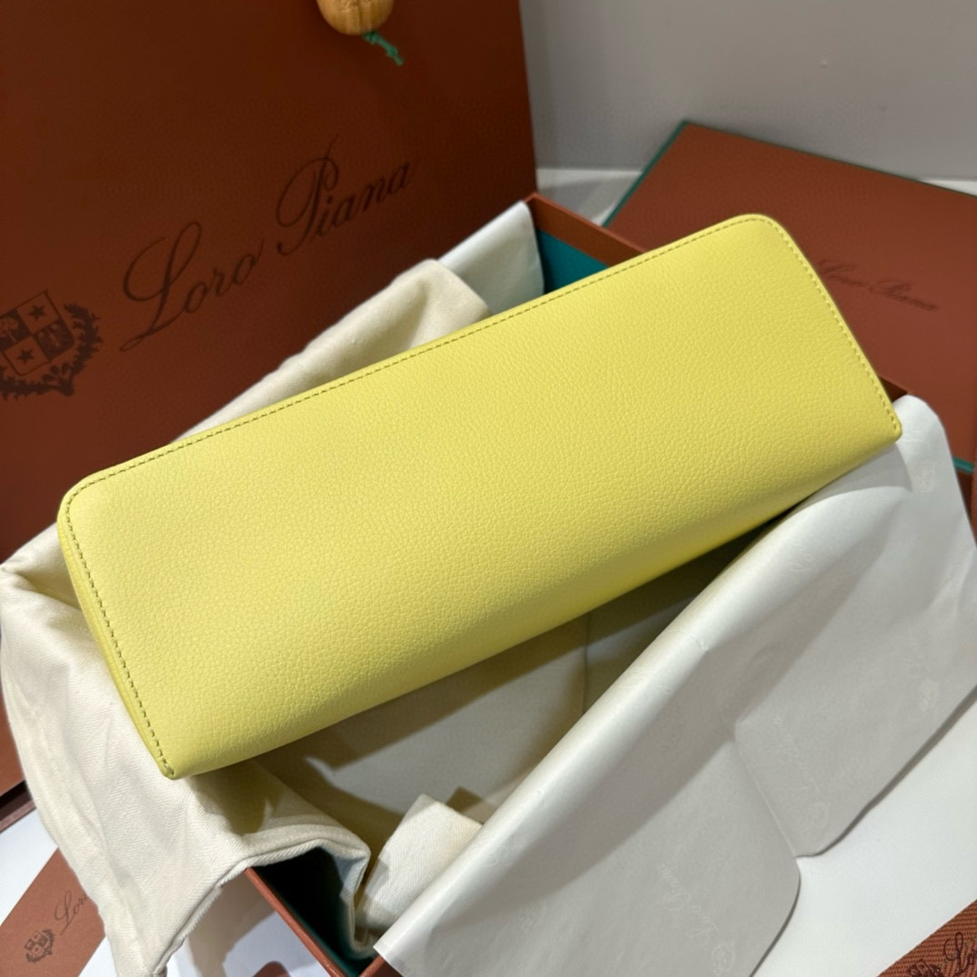 Loro Piana 로로피아나 로로 피아나 L27 엑스트라 포켓 라이트 베이지 크로스백 9