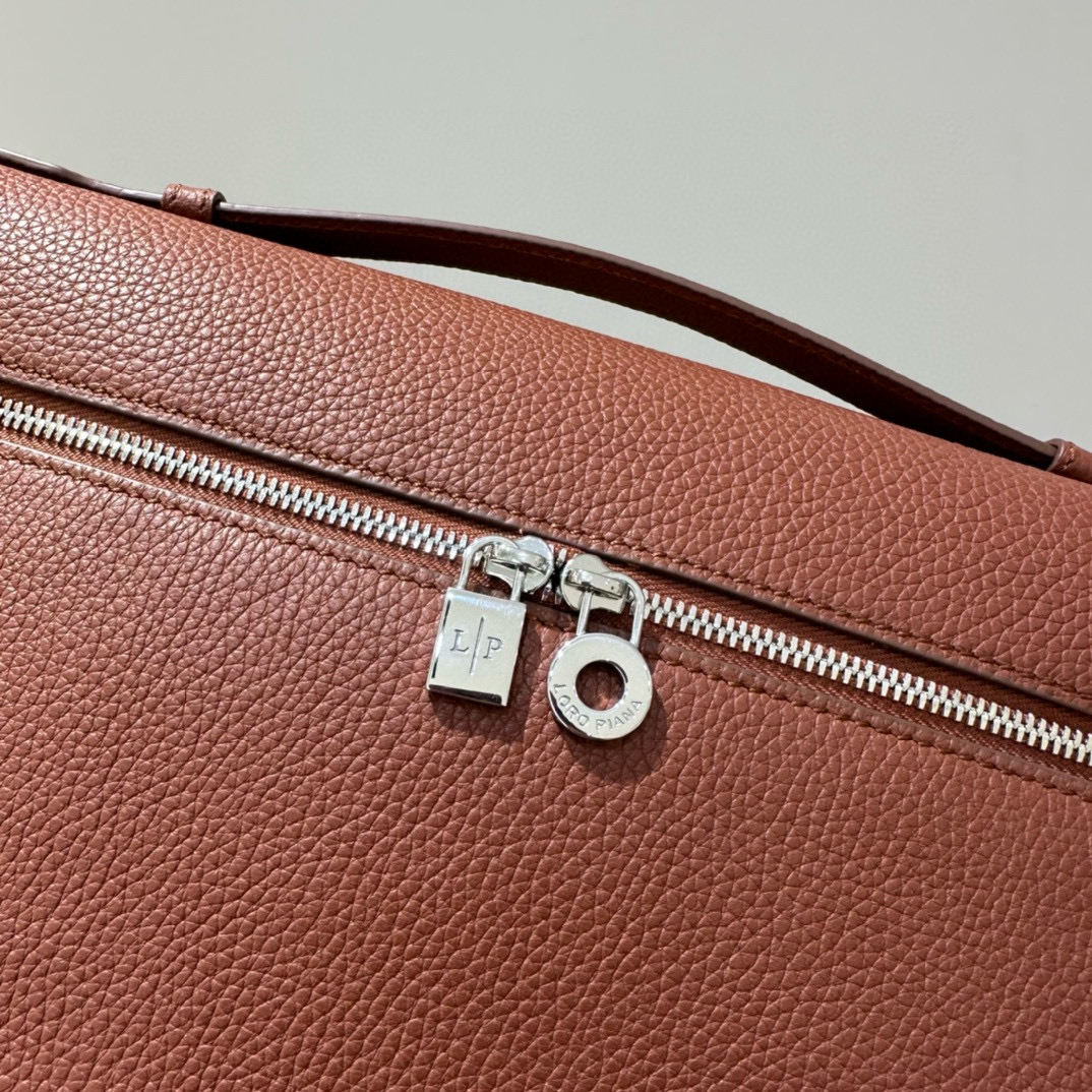 Loro Piana 로로피아나 로로 피아나 L27 엑스트라 포켓 라이트 베이지 크로스백 7