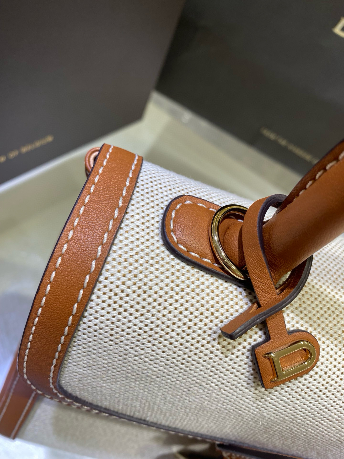 Delvaux 델보 브리앙 PM 캔버스 토트백 14