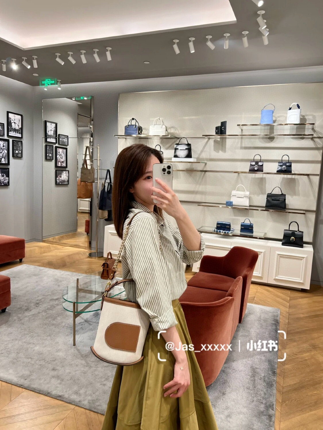 Delvaux 델보 Pin 버킷 캔버스 버킷백 3