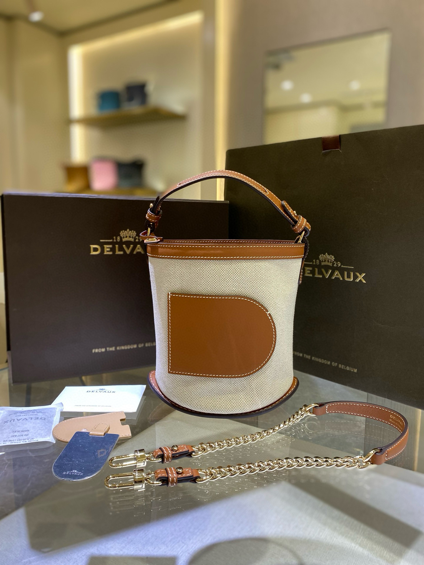 Delvaux 델보 Pin 버킷 캔버스 버킷백 5