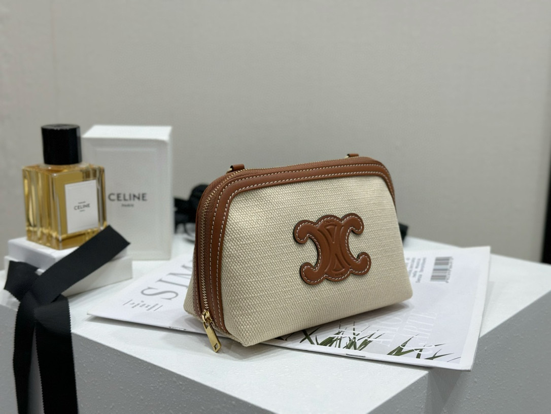 Celine 셀린느 체인 스트랩 베이지 파우치 백 2