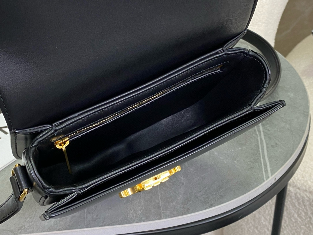 Celine 셀린느 틴 베사스 가죽 마장 숄더백 9