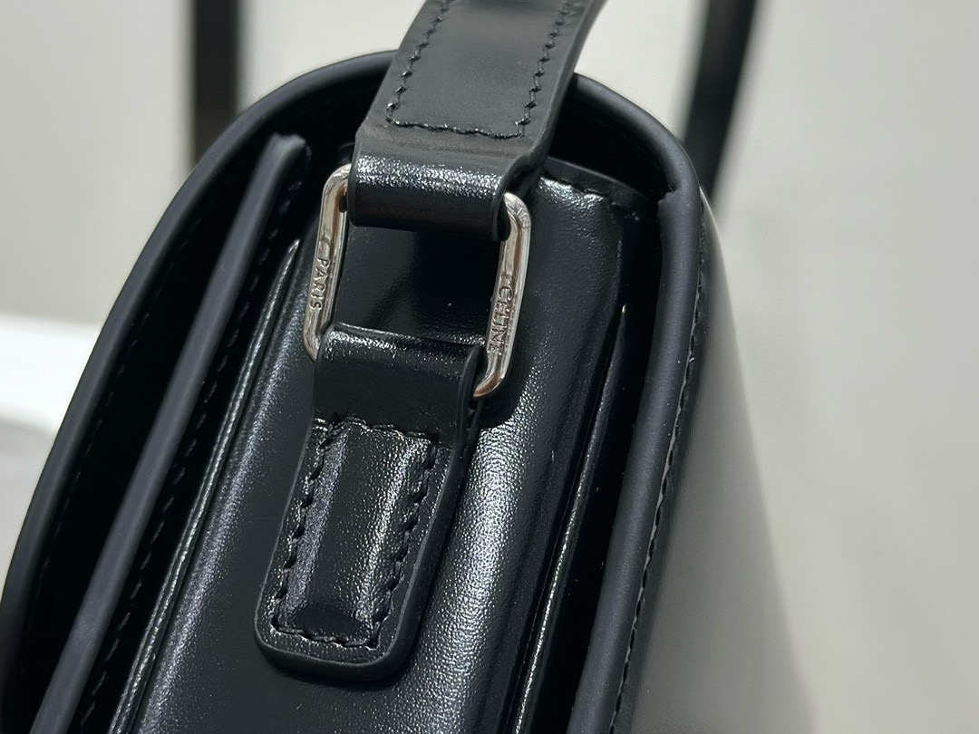 Celine 셀린느 트리옴프 핑크 박스 백 7