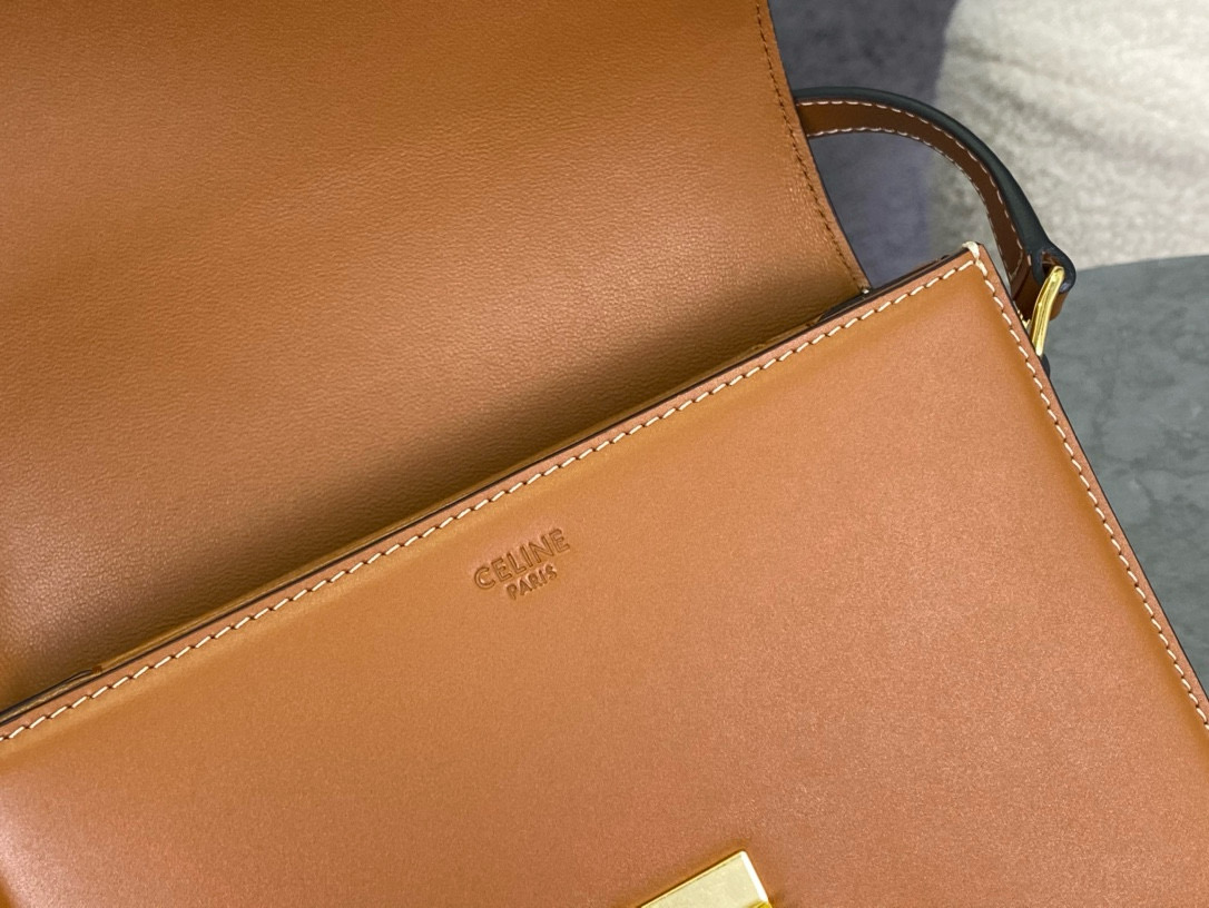 Celine 셀린느 트리옴프 핑크 박스 백 7