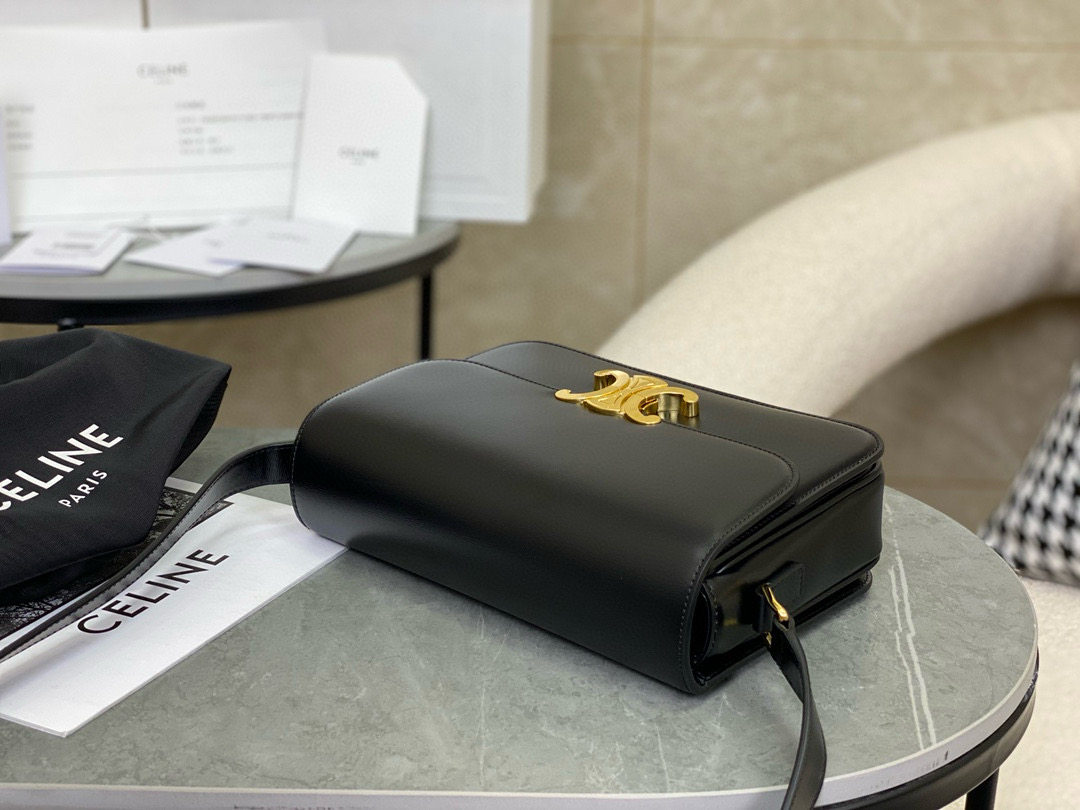 Celine 셀린느 트리옴프 블랙 골드 박스백 중형 5