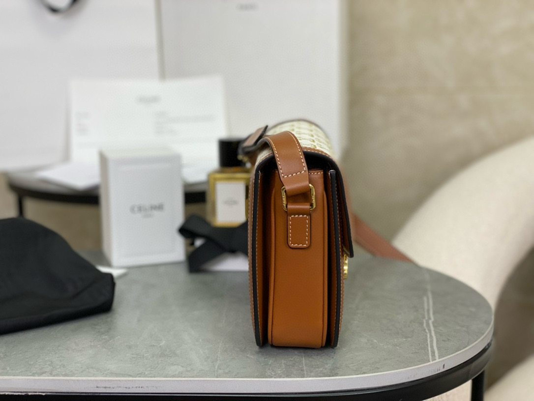 Celine 셀린느 트리오므프 박스 중형 모노그램 숄더백 4