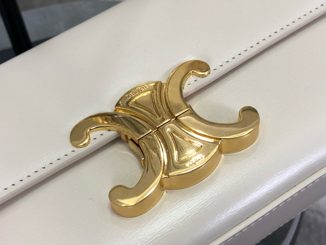 Celine 셀린느 트리옴프 체인 숄더백 5