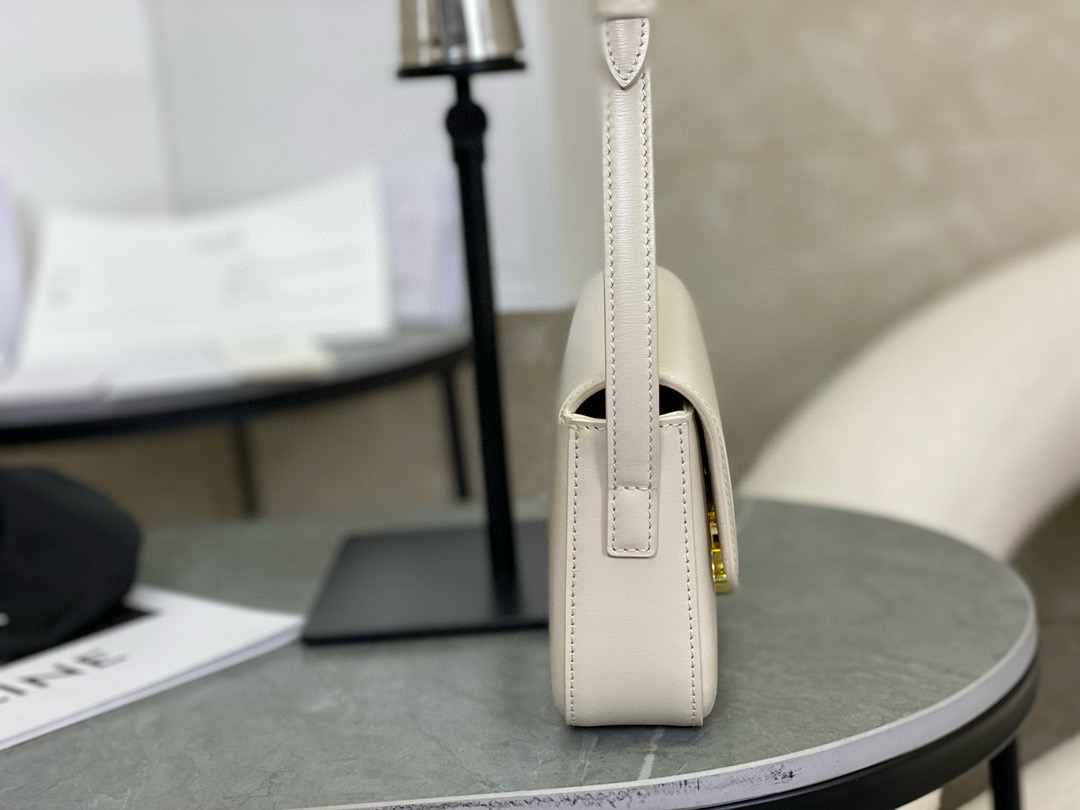 Celine 셀린느 트리옴프 체인 숄더백 3