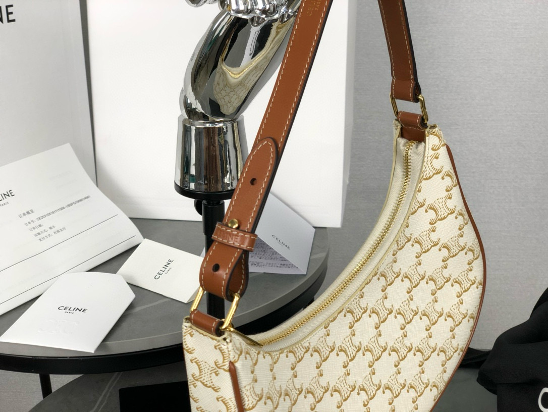 Celine 셀린느 Ava 트리오프 캔버스 숄더백 4