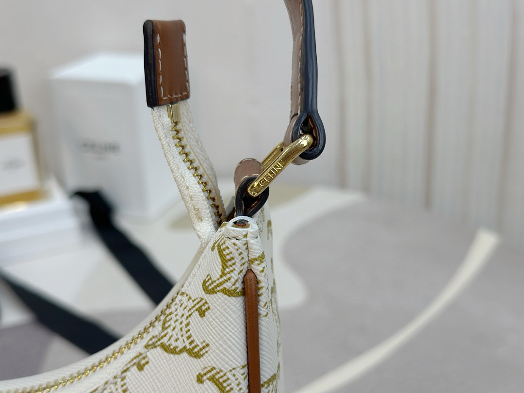 Celine 셀린느 트리오므프 아바 숄더백 9