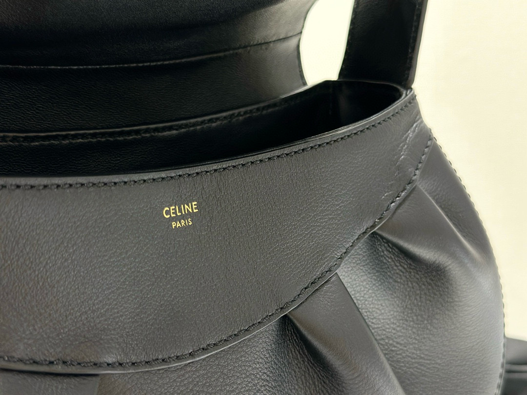 Celine 셀린느 폴리 중형 소프트 송아지 가죽 핸드백 5