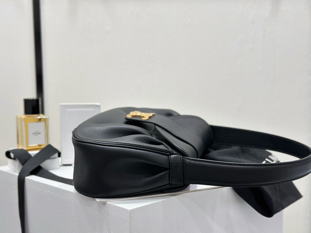 Celine 셀린느 폴리 중형 소프트 송아지 가죽 핸드백 8