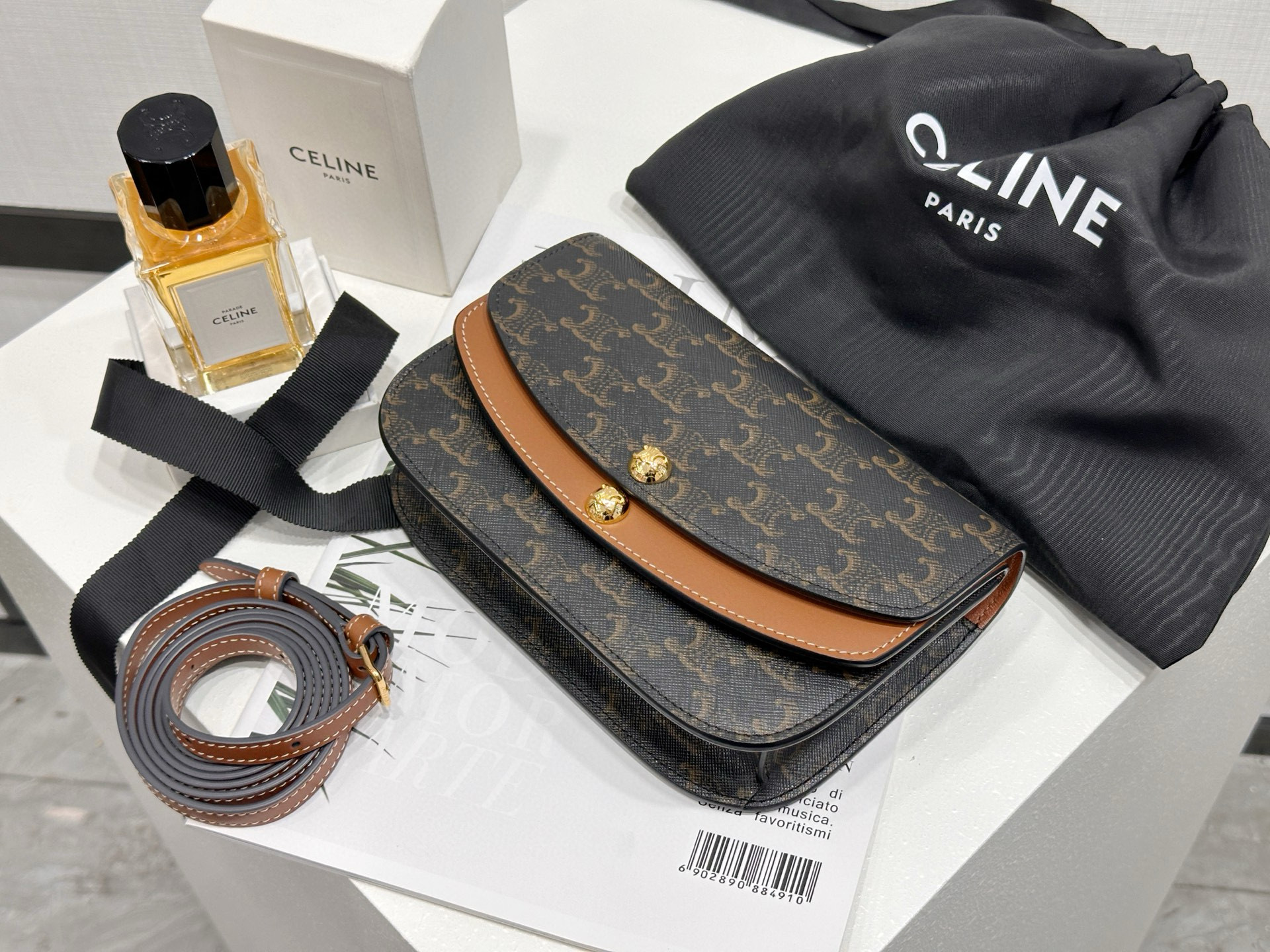 Celine 셀린느 듀오 로고 모노그램 장식 체인 월렛백 5