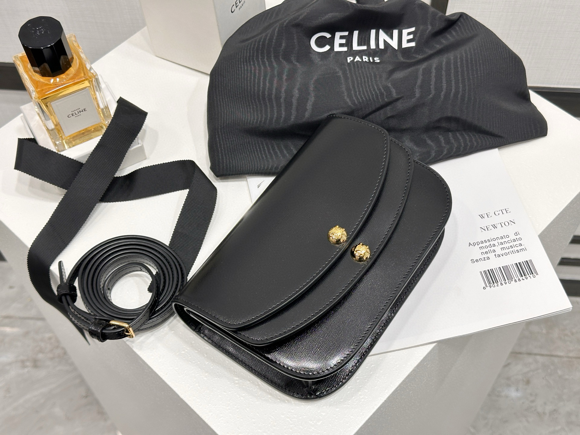 Celine 셀린느 듀오 로고 모노그램 장식 체인 월렛백 8