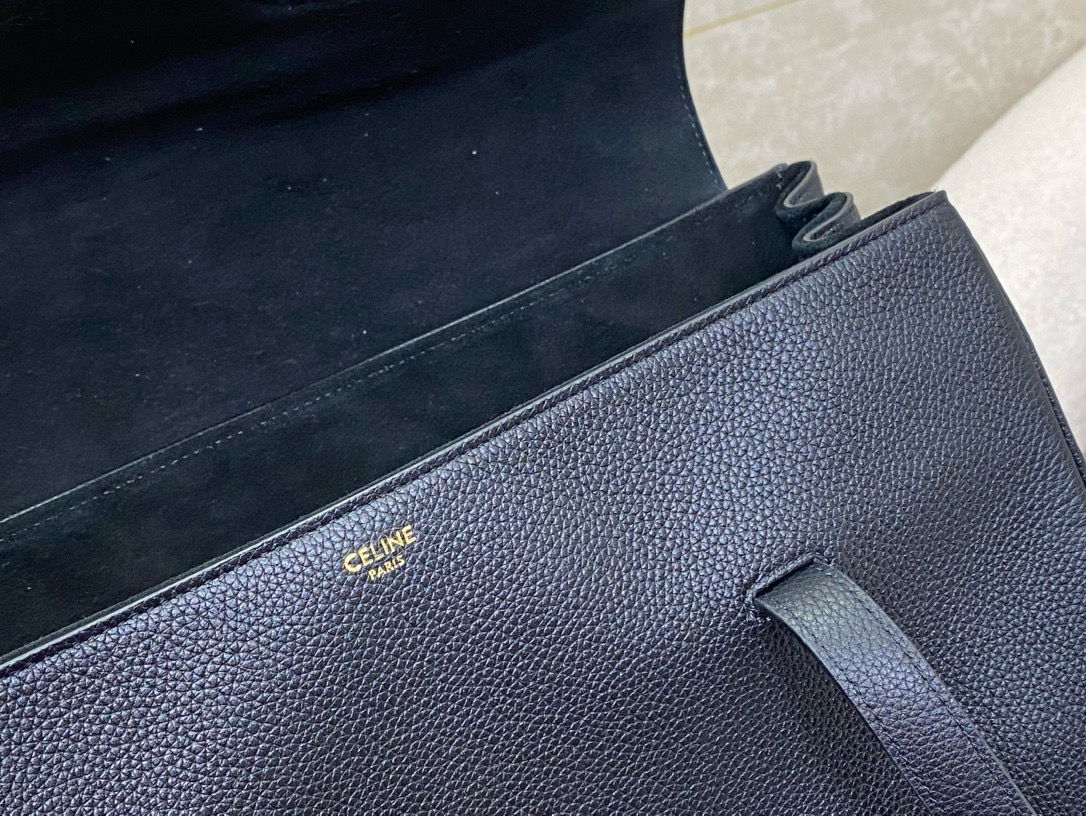 CELINE 셀린느 소프트 16 미디엄 토트백 6