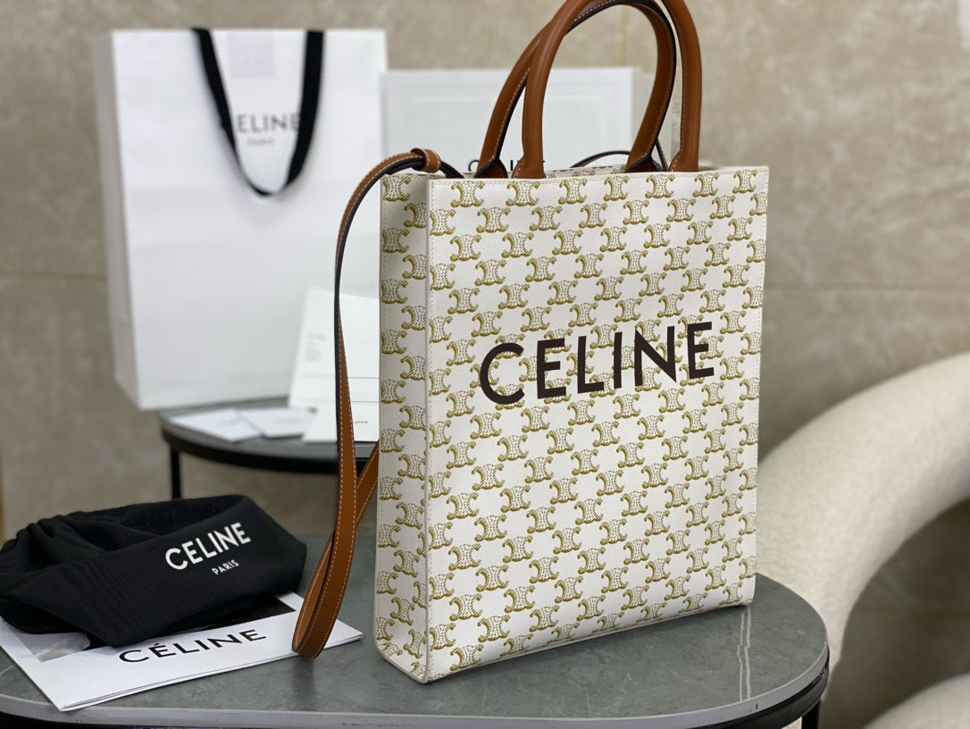Celine 셀린느 트리옹프 패턴 스몰 토트백 3
