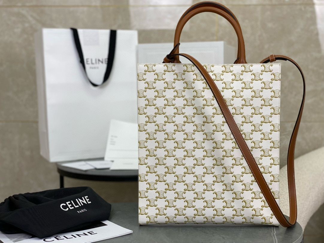 Celine 셀린느 트리옹프 패턴 스몰 토트백 5