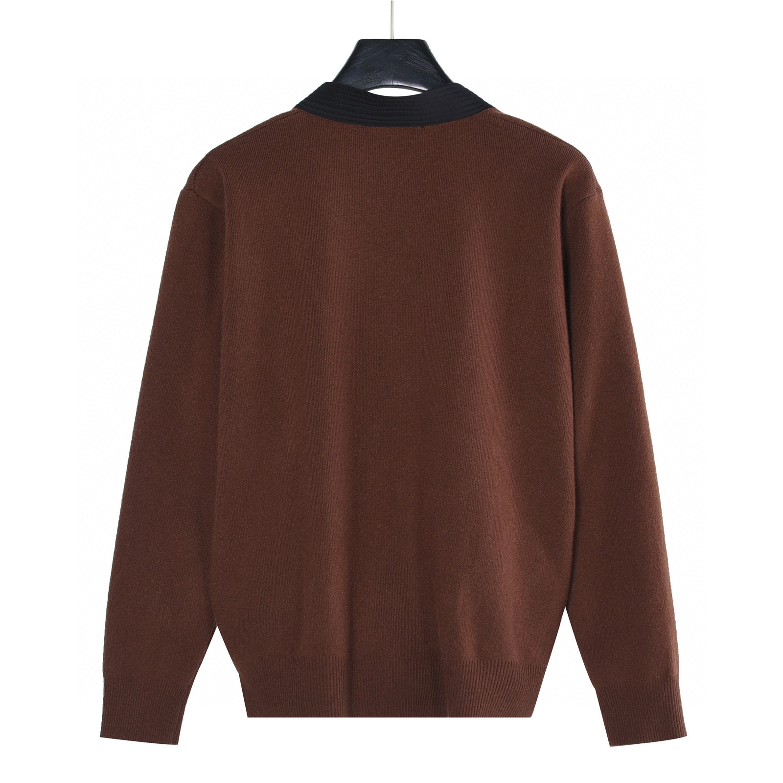 Louis Vuitton 루이비통 25FW 삼화 반사 로고 장식 브이넥 가디건 니트 12