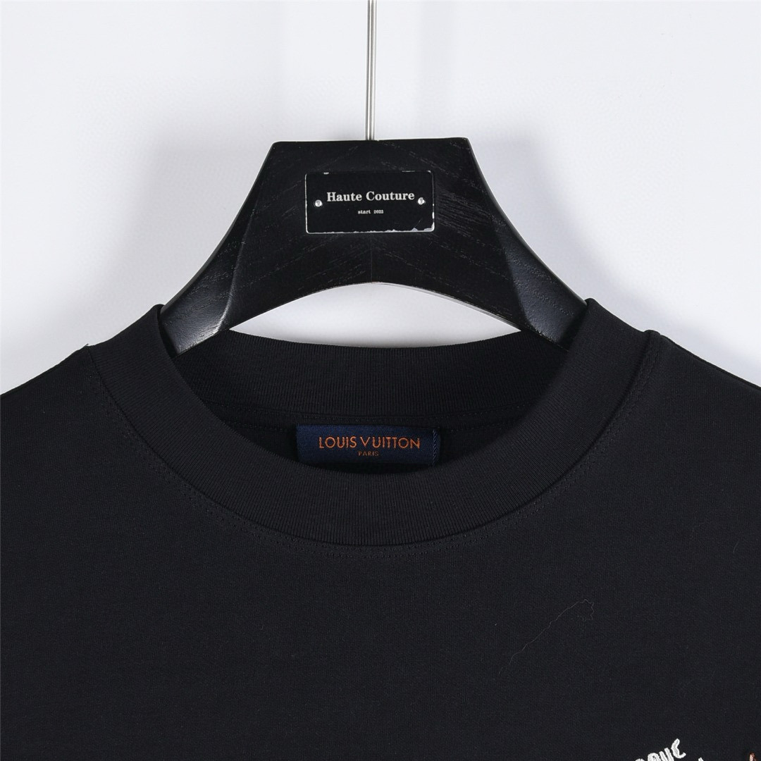Louis Vuitton 루이비통 로고 자수 긴팔 티셔츠 13