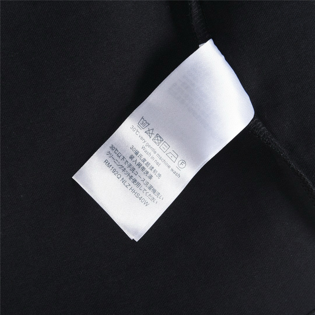 Louis Vuitton 루이비통 로고 자수 긴팔 티셔츠 19