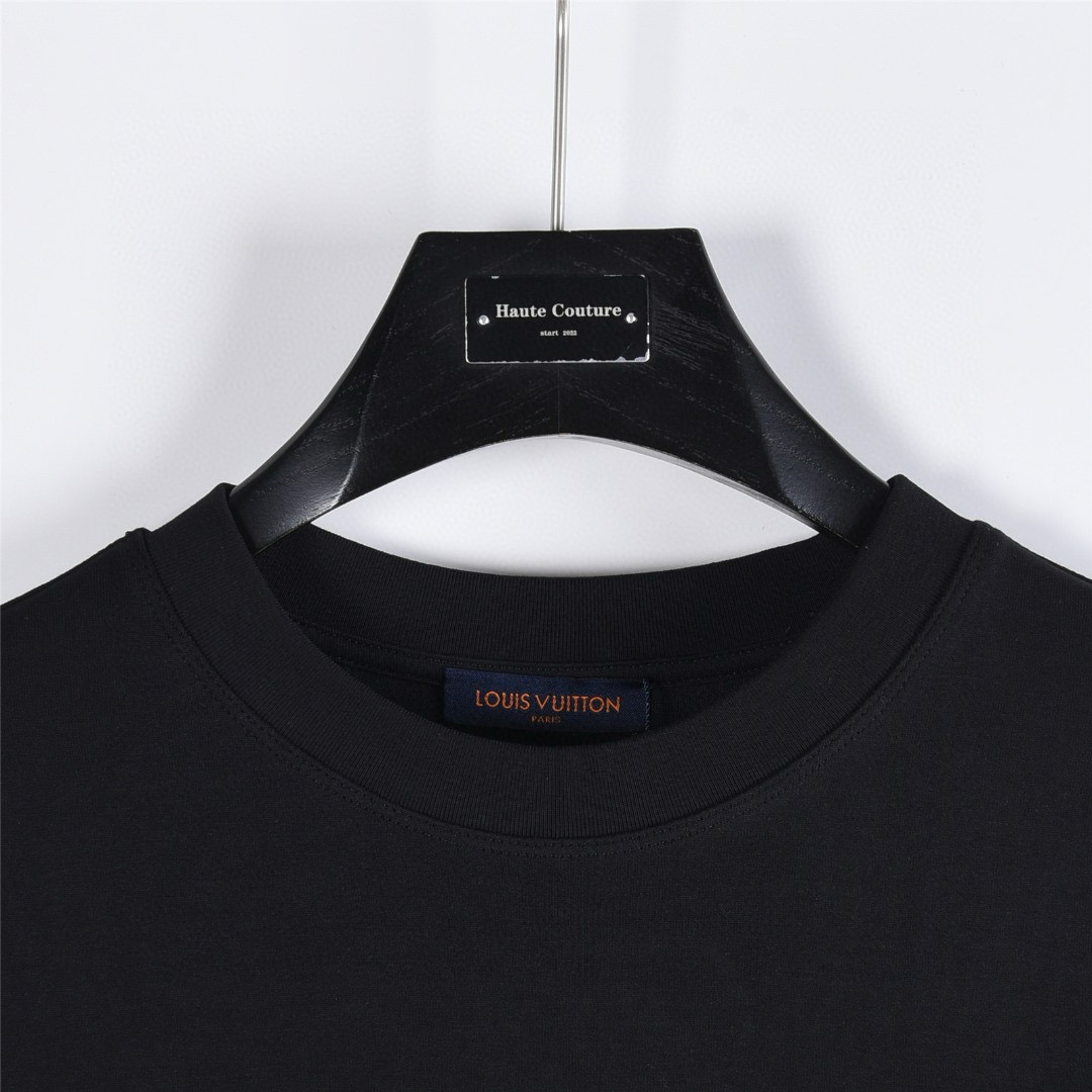 Louis Vuitton 루이비통 플라워 레터링 자수 긴팔 티셔츠 13