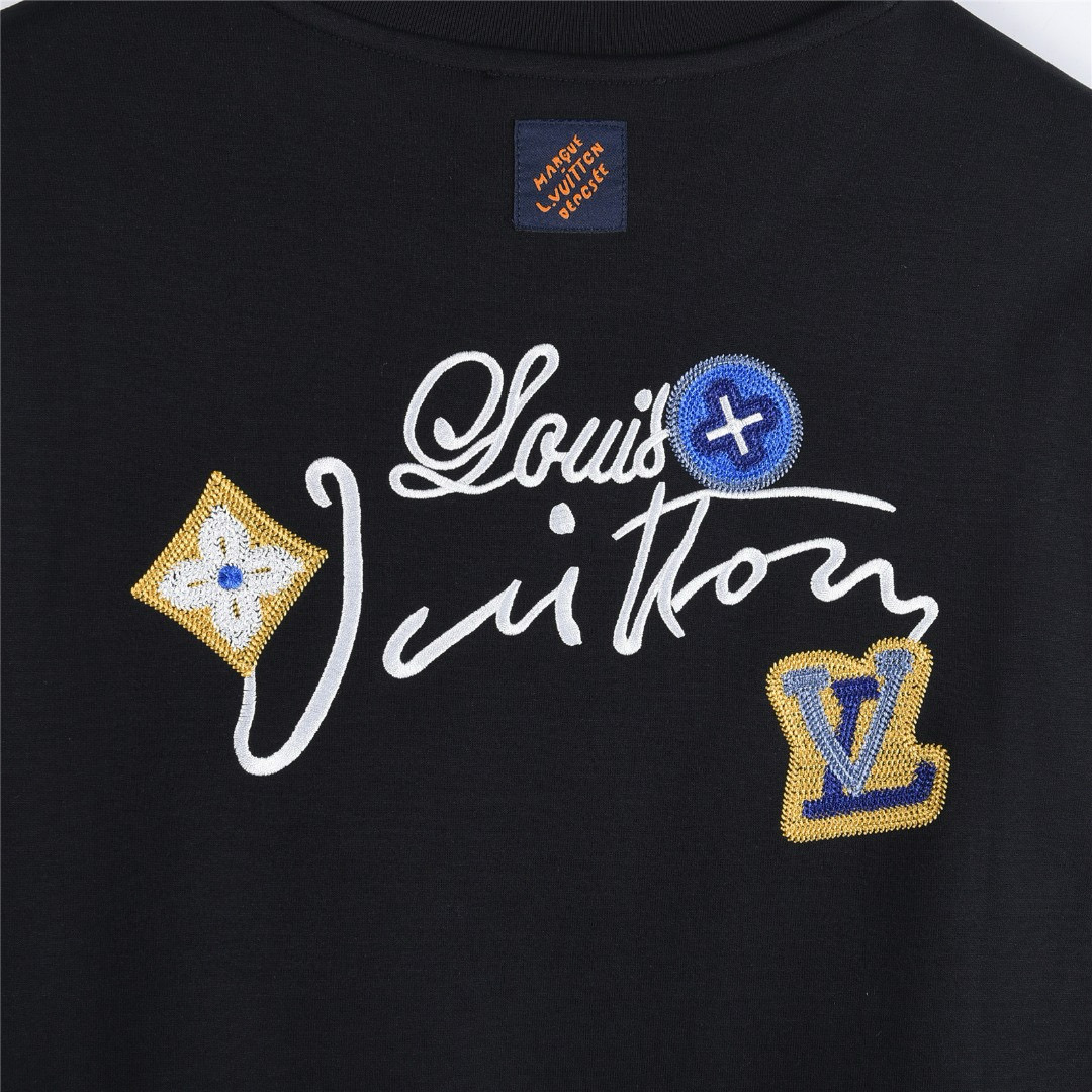 Louis Vuitton 루이비통 플라워 레터링 자수 긴팔 티셔츠 16