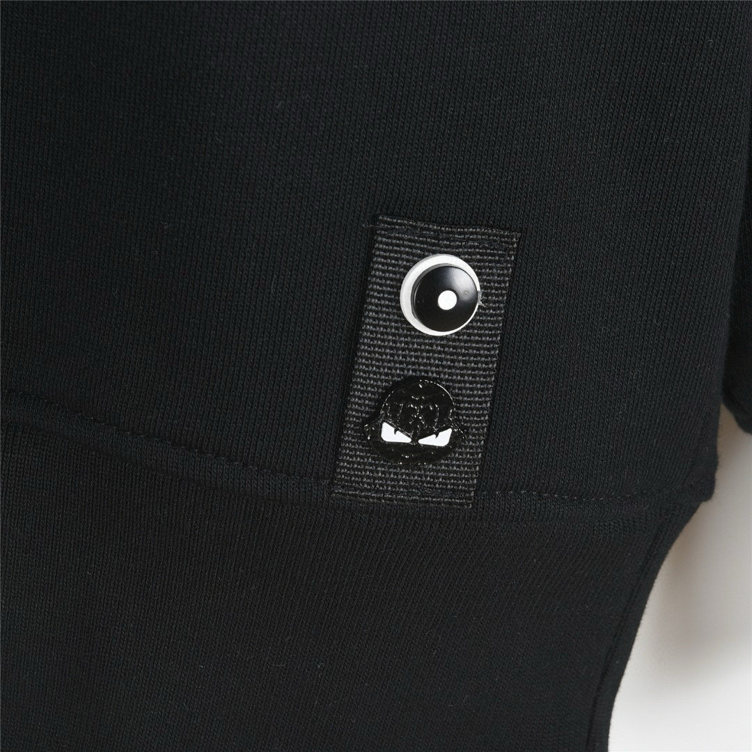 Fendi 펜디 악마의눈 몬스터 라운드넥 맨투맨 13