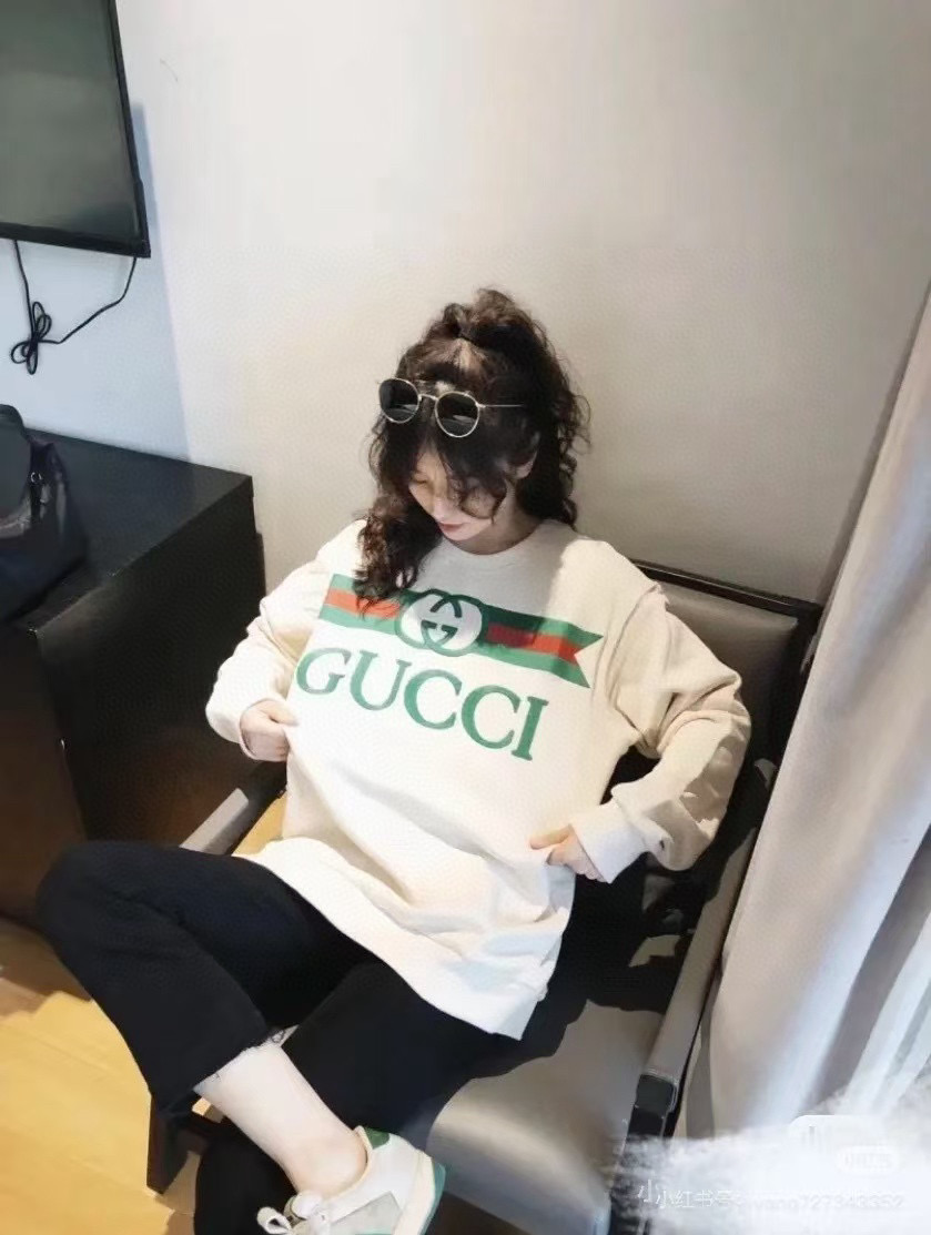 Gucci 구찌 레드 그린 웨이스트 밴드 로고 자수 라운드넥 맨투맨 2