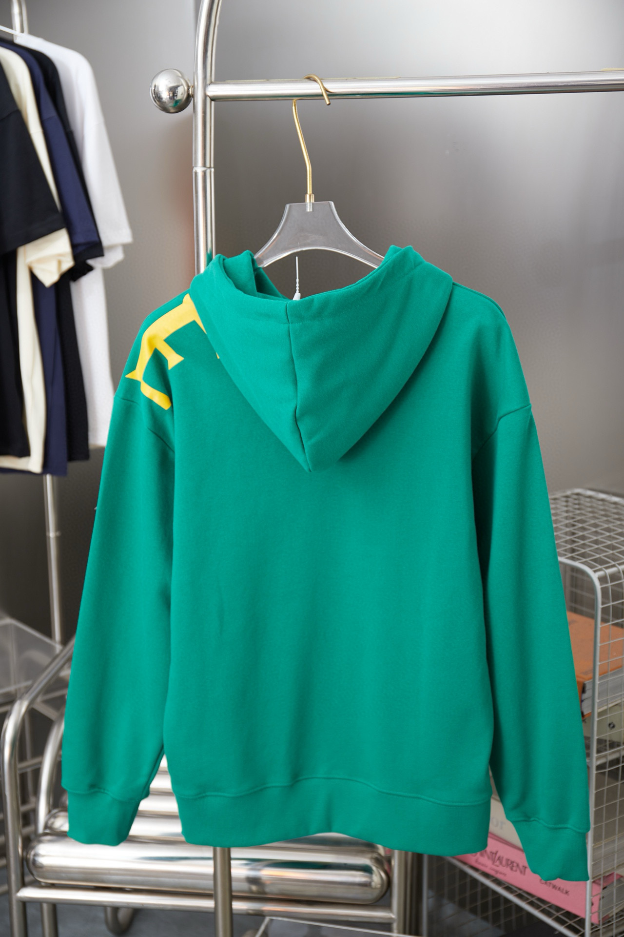 Loewe 로에베 로고 크로스 레터링 후드 티셔츠 11