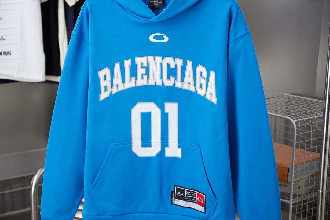 Balenciaga 발렌시아가 01 자수 후드 티셔츠 14