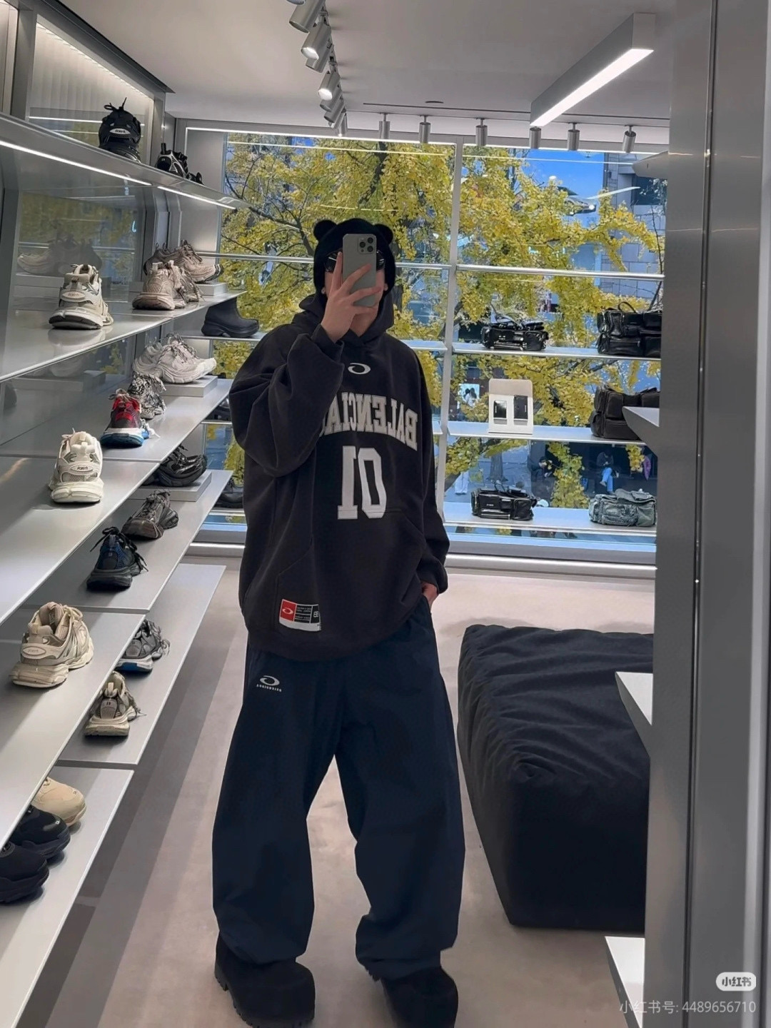 Balenciaga 발렌시아가 01 자수 후드 티셔츠 5