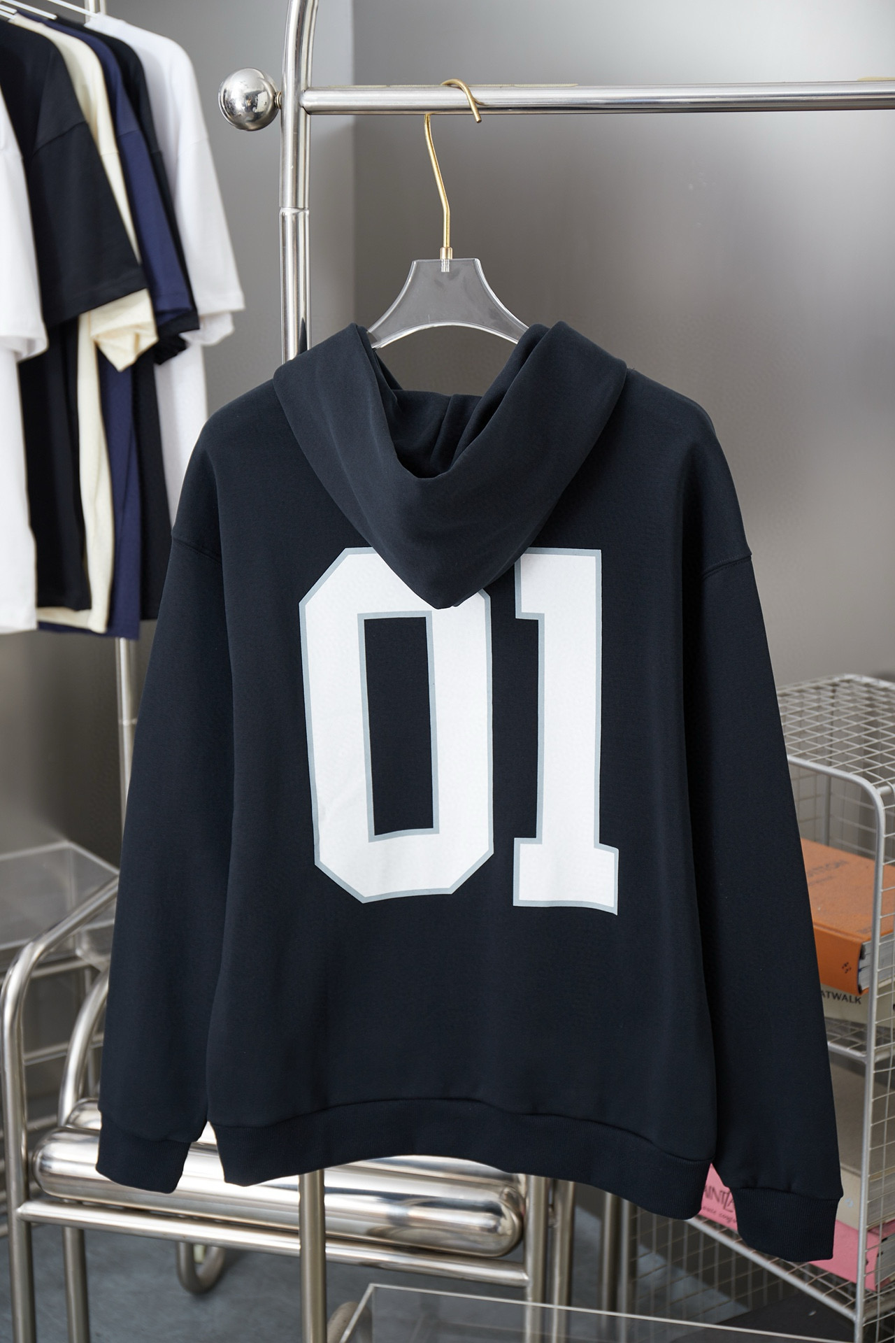 Balenciaga 발렌시아가 01 자수 후드 티셔츠 11