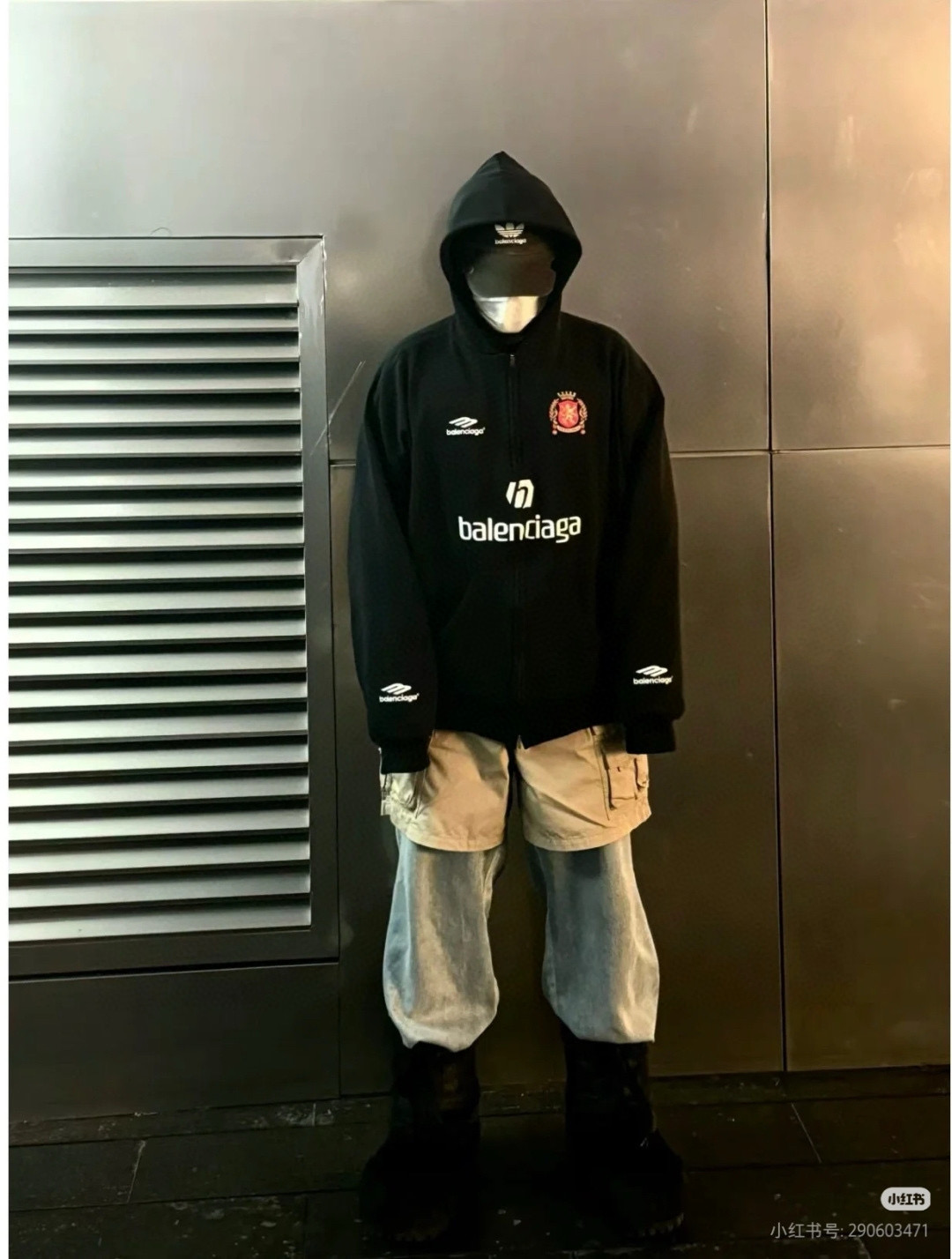 Balenciaga 발렌시아가 엠블럼 로고 집업 후드티 10